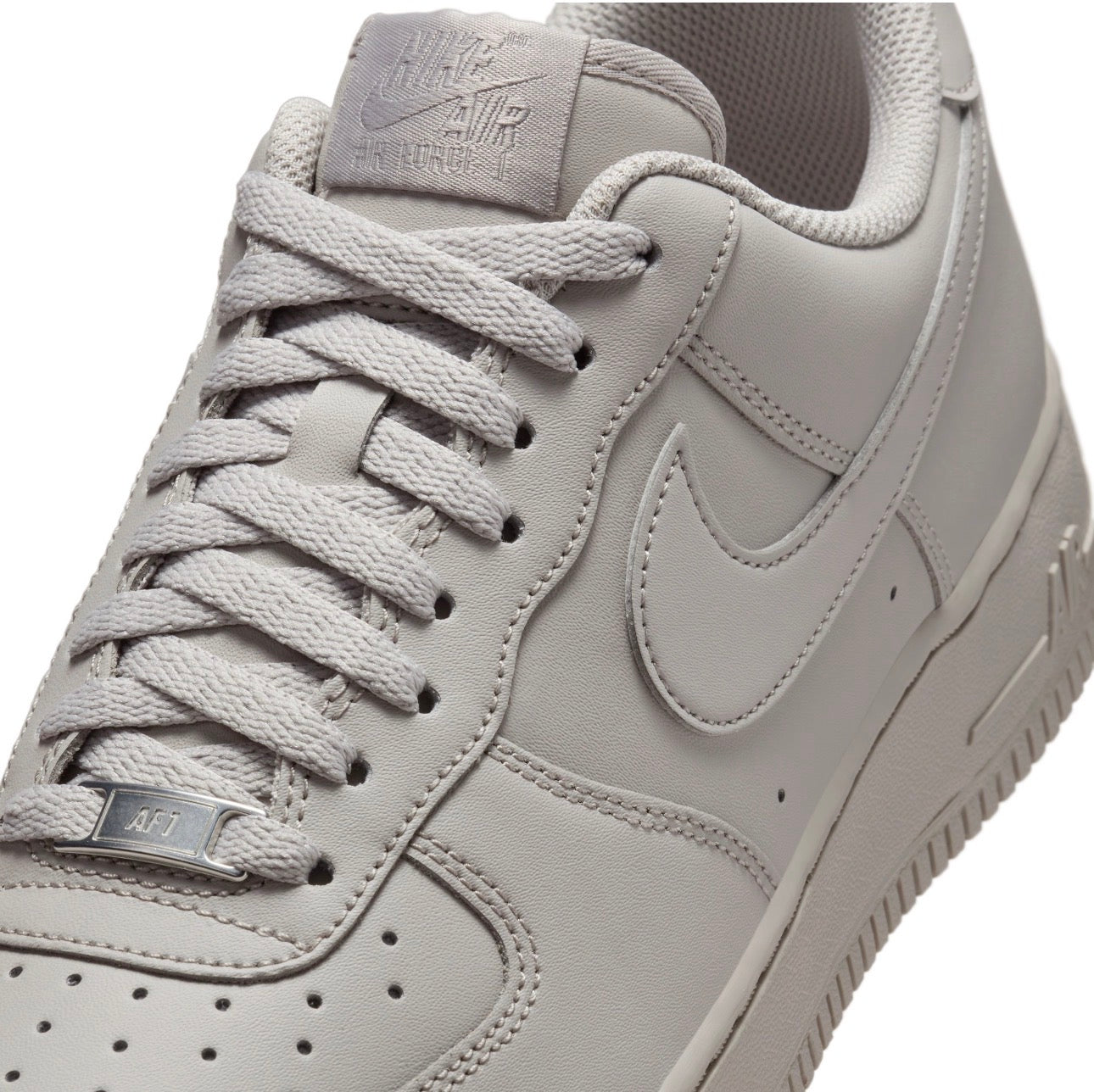 Nike Air Force 1 ’07 College Grey