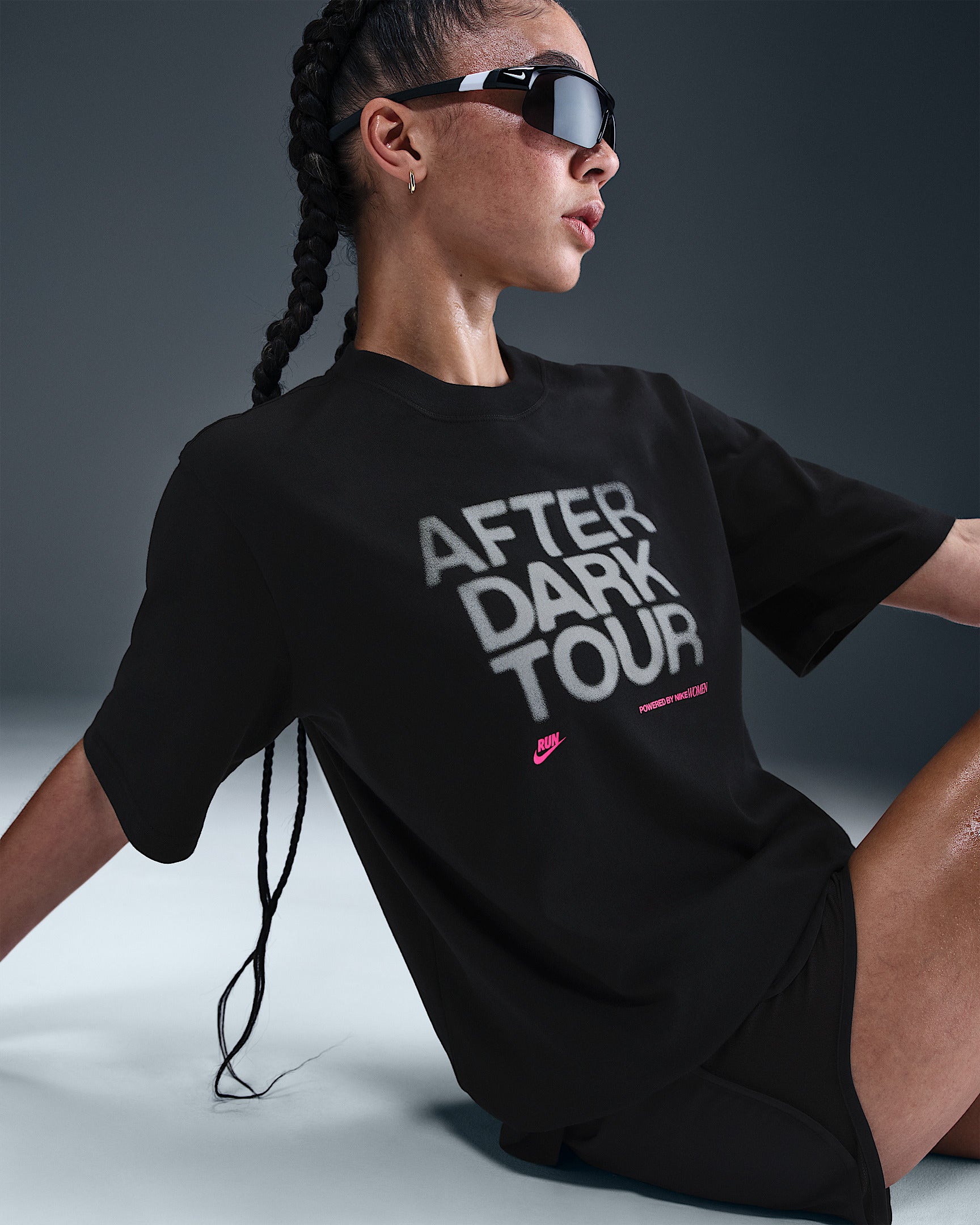 NIKE AFTER DARK TOUR TEE – WOMEN