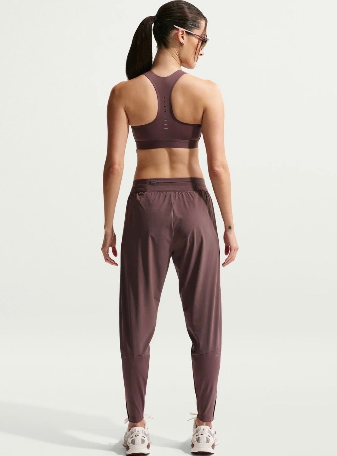 NIKE WOMEN DRI-FIT WOVEN TRAINING PANTS