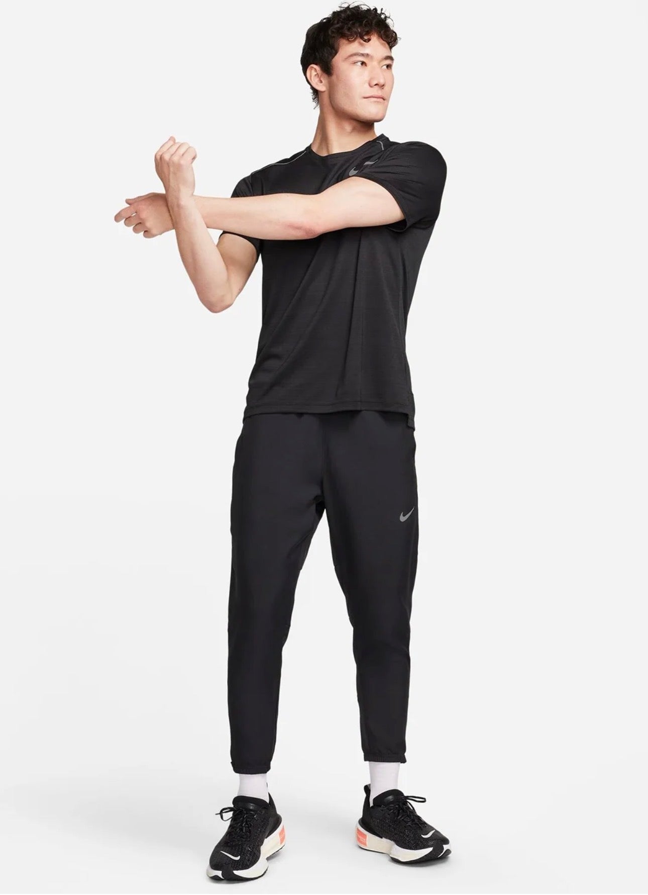 Nike Dri-FIT Challenger Woven Running Pants – Black