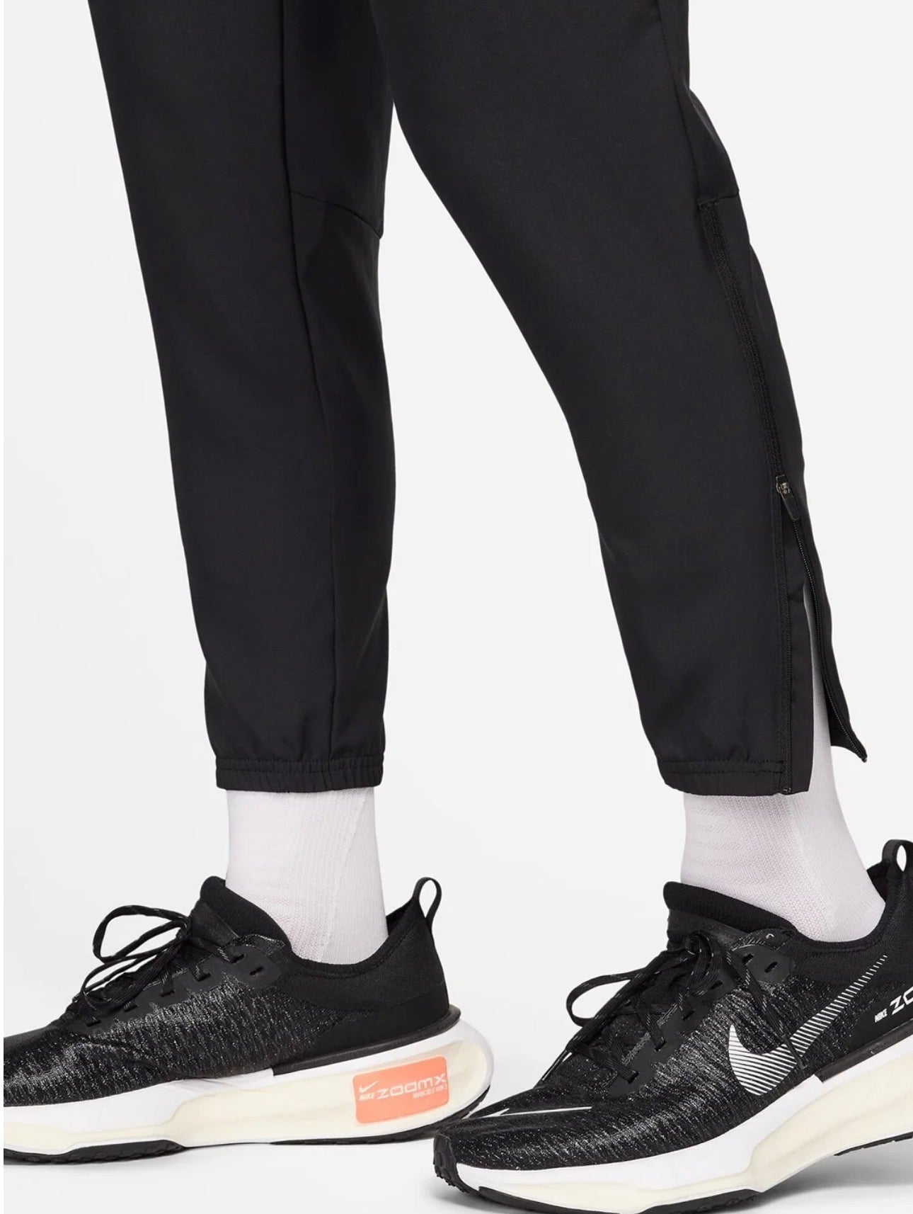 Nike Dri-FIT Challenger Woven Running Pants – Black