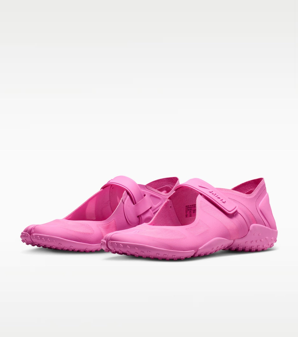 Nike Aqua Flex WMN Mule SKIMS