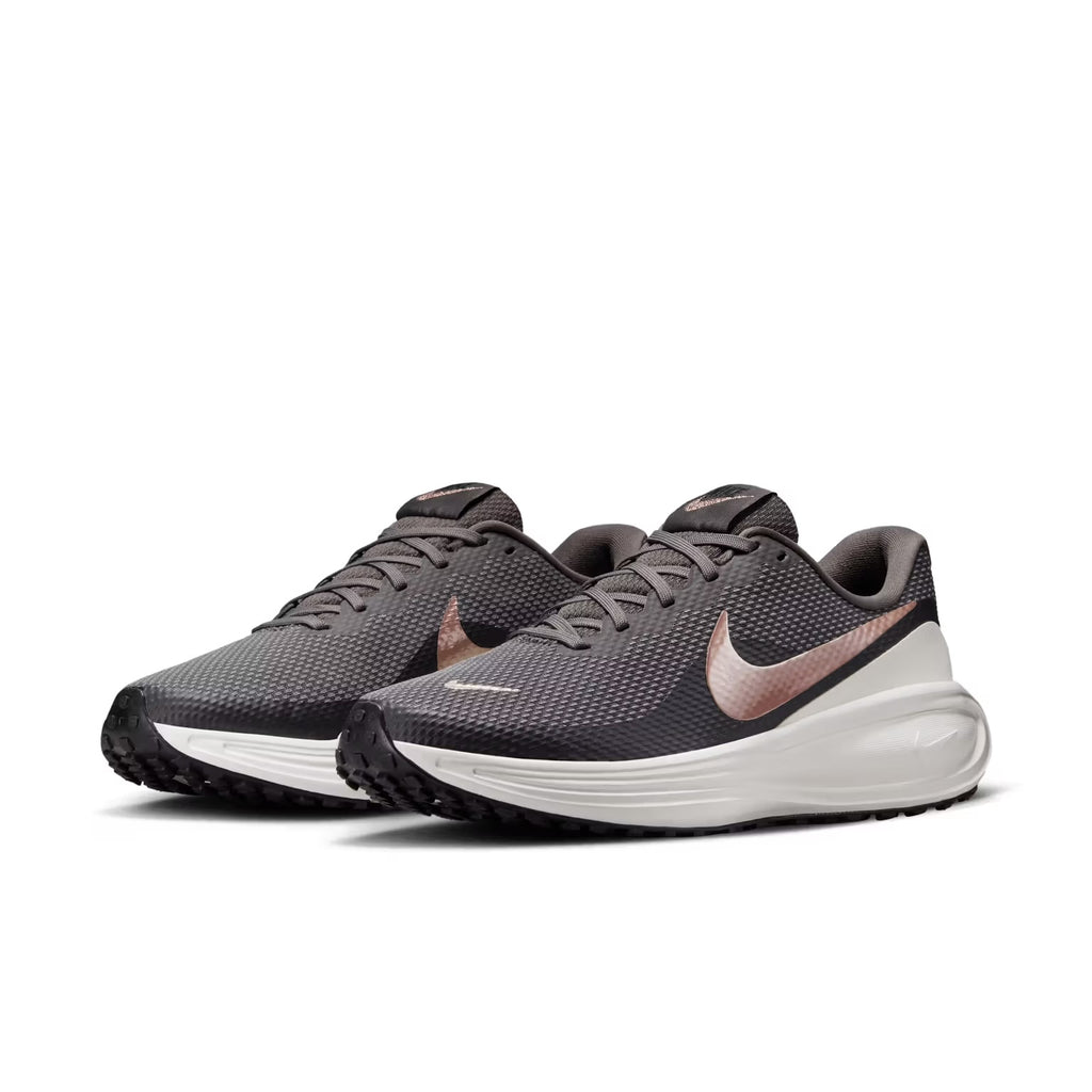 TITLE: WMN Revolution 8 Premium Running Shoes