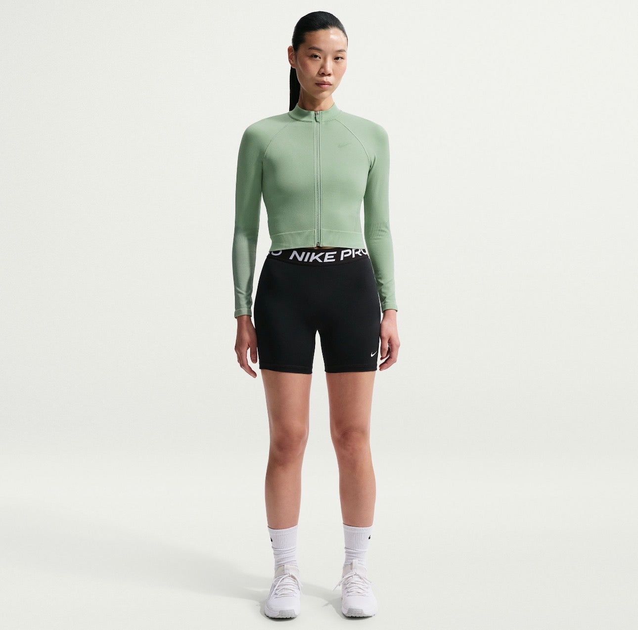 Nike WMN Sculpt Zip Top| Shapewear