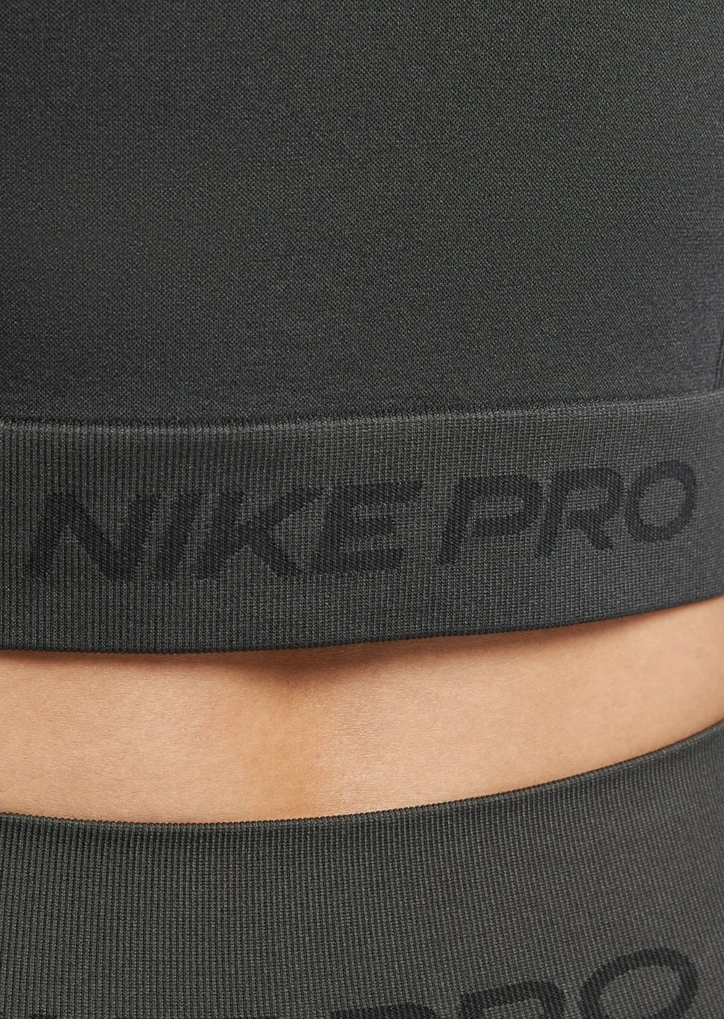 Nike Pro Sculpt Seamless Zip Jacket & Biker Shorts Set