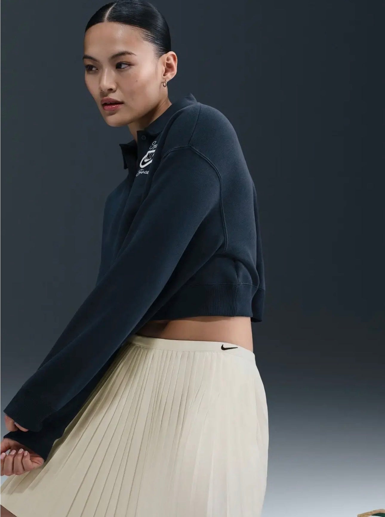 Nike Women's Pleated Skirt
