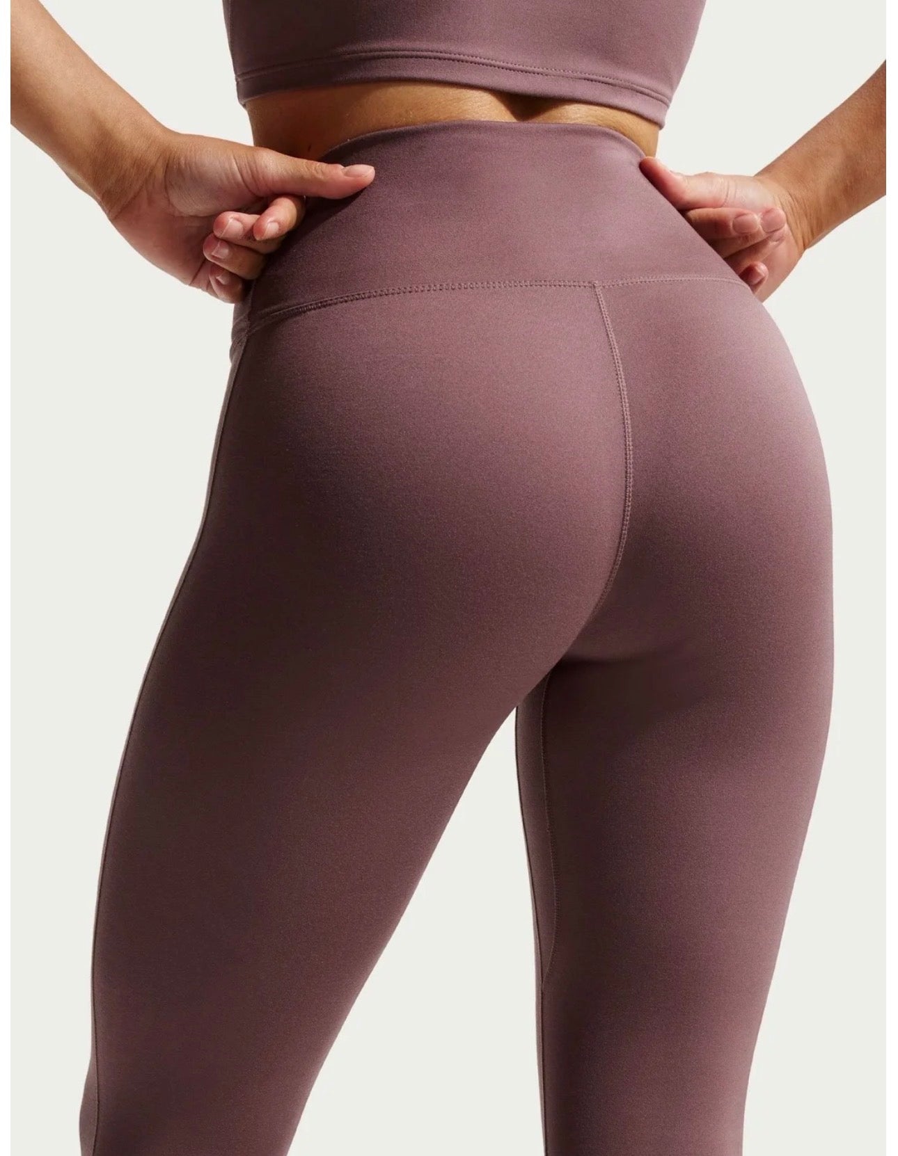 Nike Women High Waisted Leggings – Gym & Yoga Wear