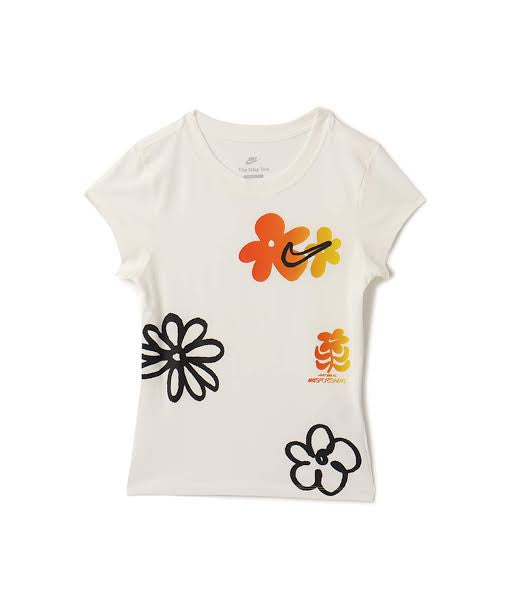 Nike Sportswear Floral Graphic T-Shirt (Women's)