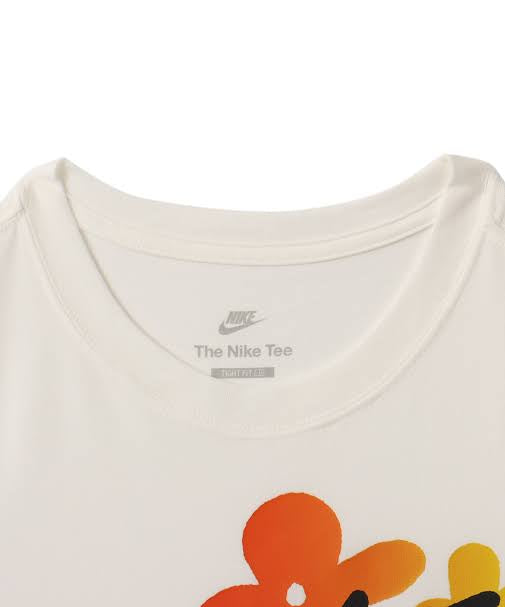 Nike Sportswear Floral Graphic T-Shirt (Women's)