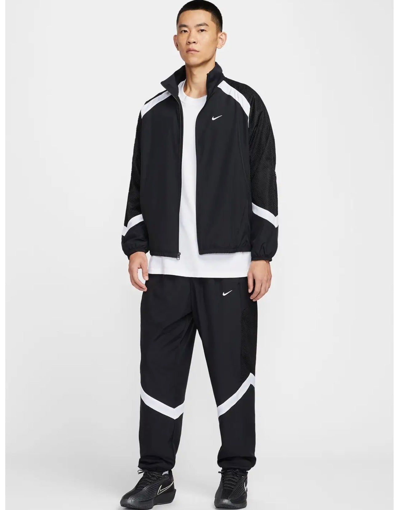 Nike Men’s Dri-FIT Training Jacket – Black/White | NIKE BY SHAPEWEAR