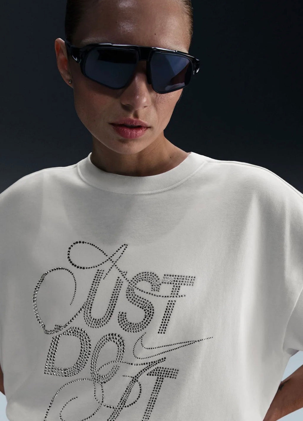 Nike Just Do It Graphic T Shirt  Rhinestone