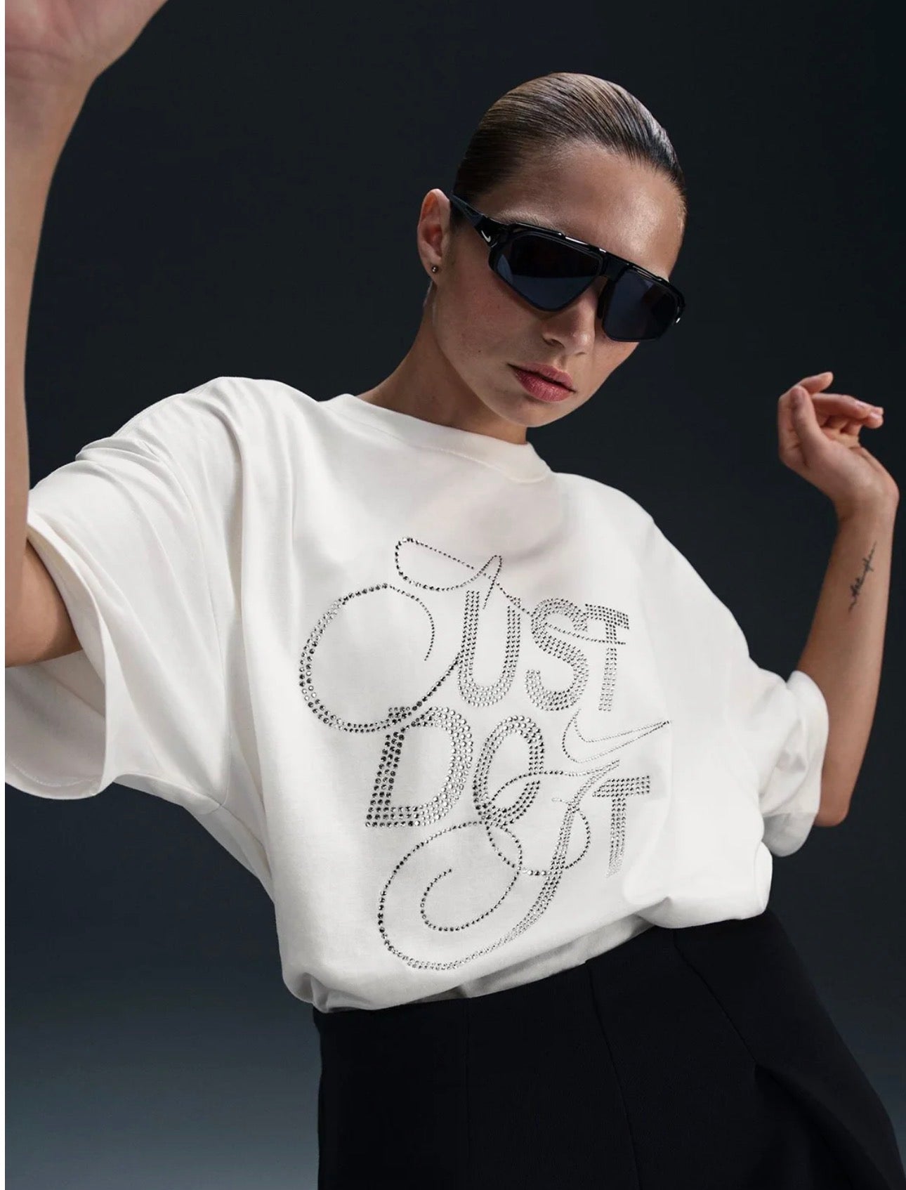 Nike Just Do It Graphic T Shirt  Rhinestone