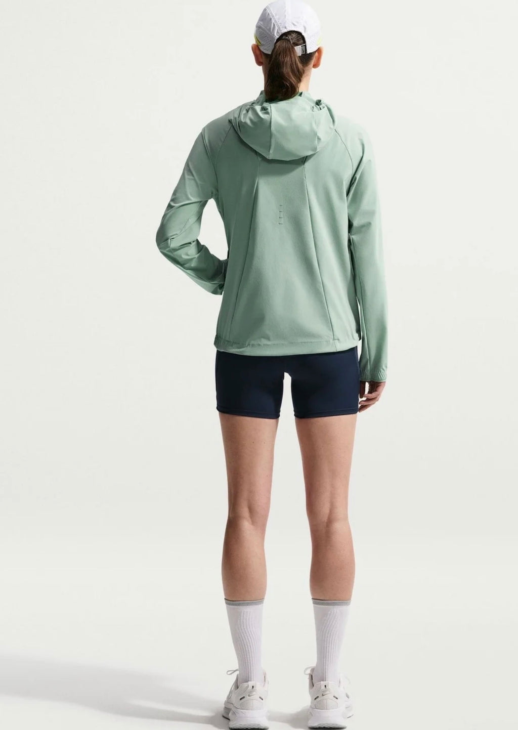 Nike Women's Lightweight Hooded Running Jacket
