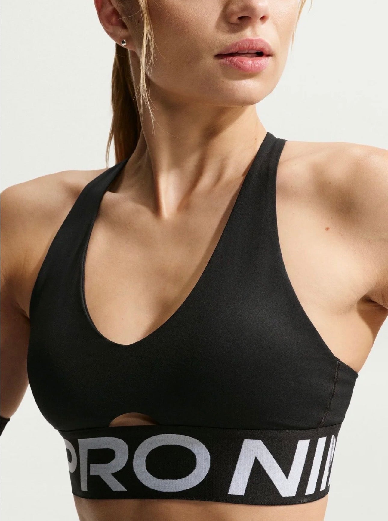 Nike Pro Women's Dri-FIT Sports Bra
